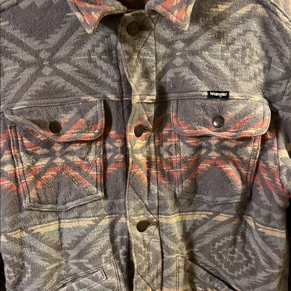 Wrangler Women's Geometric Shirt Jacket - Gray and Pink - Picture 3 of 4